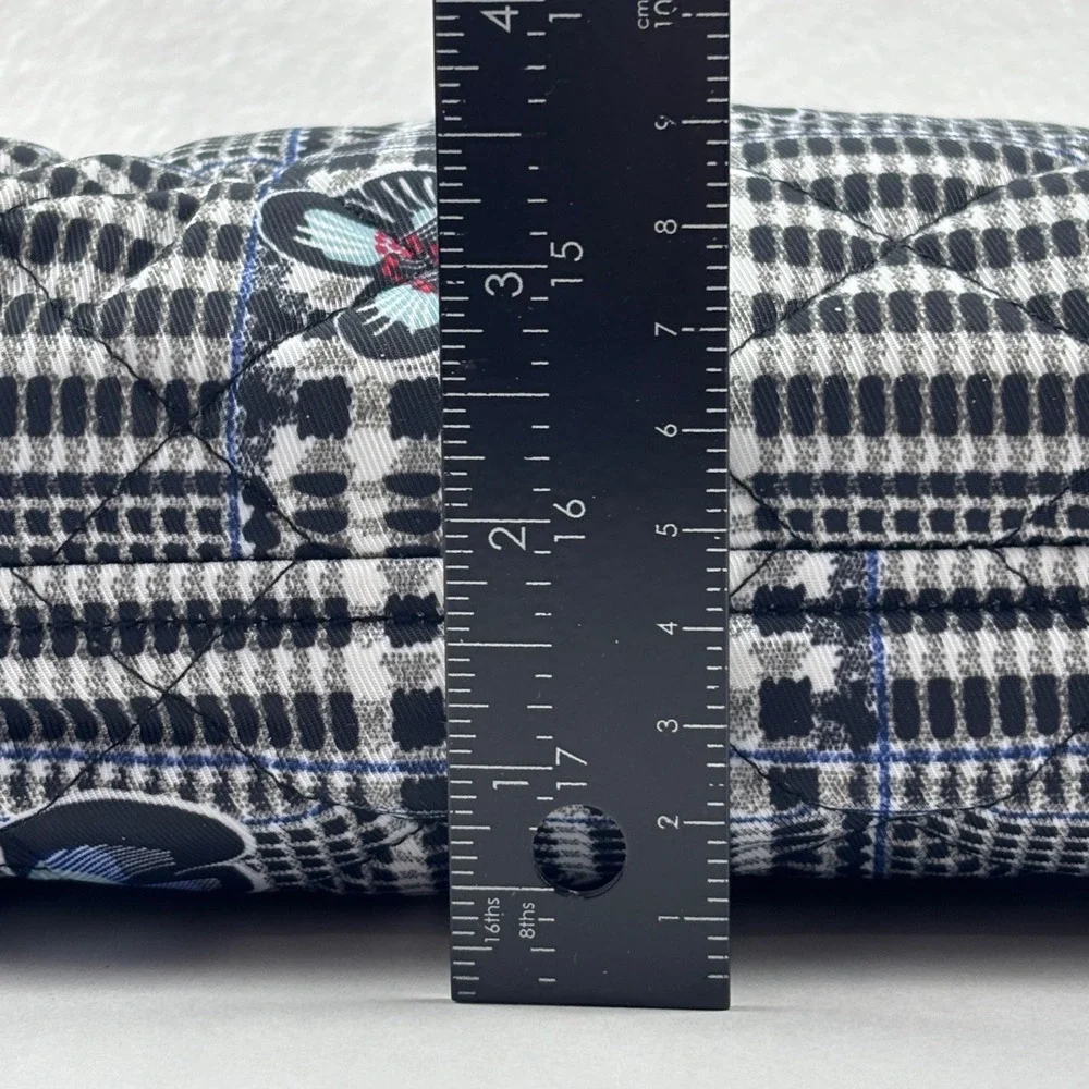 New Vera‎ Bradley Performance Twill Cosmetic Bag Seaworthy Plaid Floral Quilted